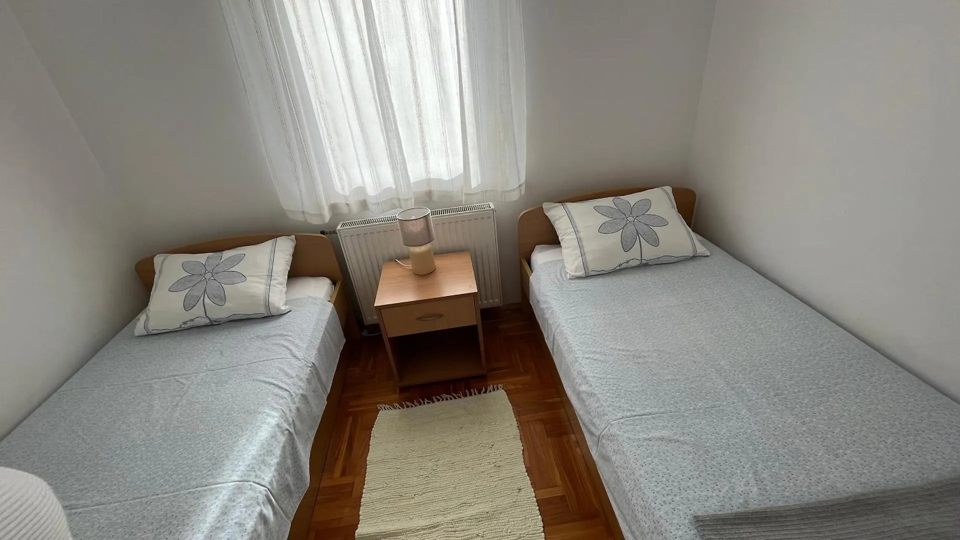 Burle Apartment With Free Private Parking Medulin