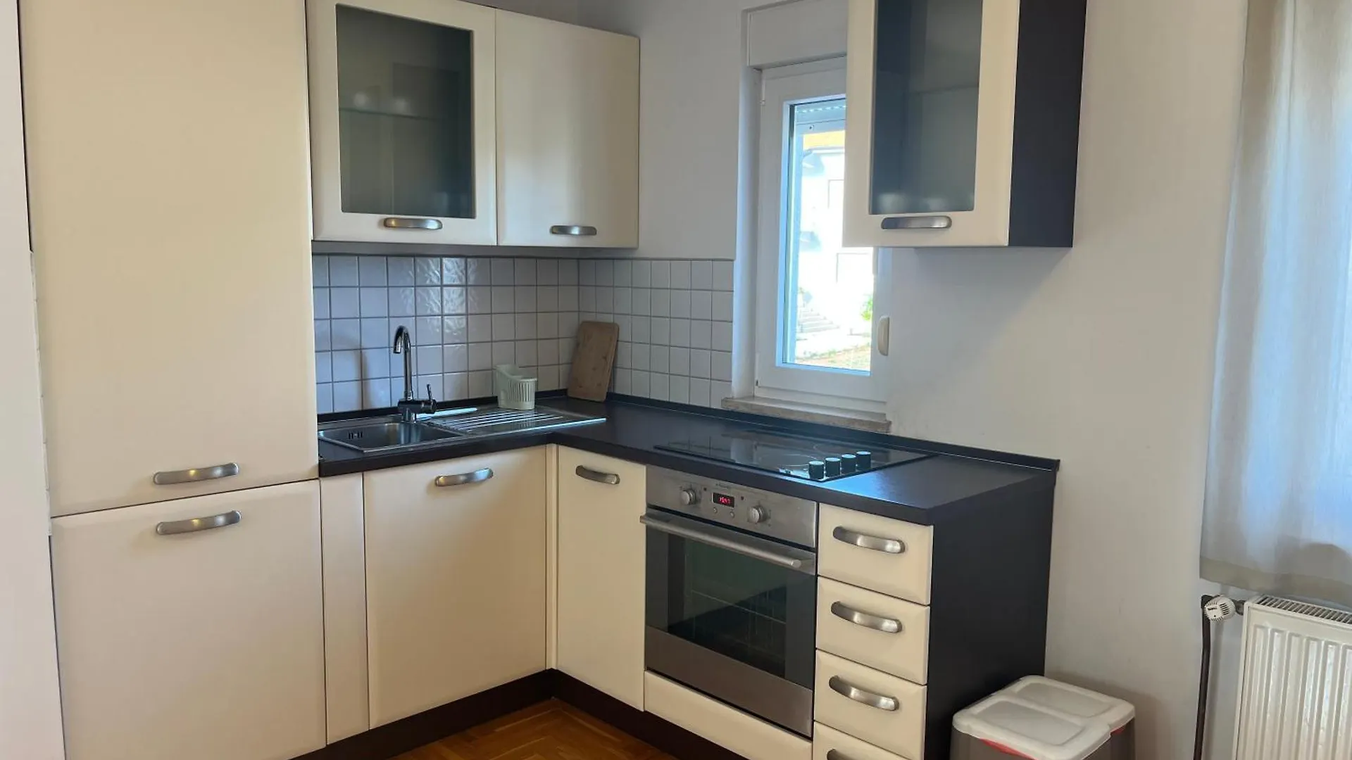 Burle Apartment With Free Private Parking Medulin